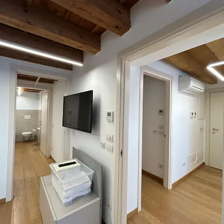 Residenza Della Samaritana Верона