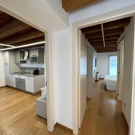 Residenza Della Samaritana 4* Верона