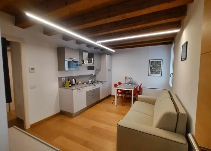 Residenza Della Samaritana 4*