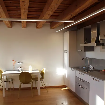 게스트하우스 Residenza Della Samaritana 4*