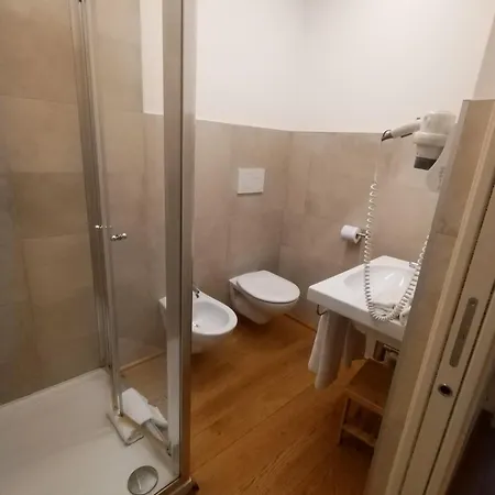 Residenza Della Samaritana Guest house 2*