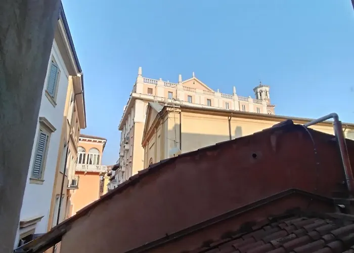 Residenza Della Samaritana Guest house 4*