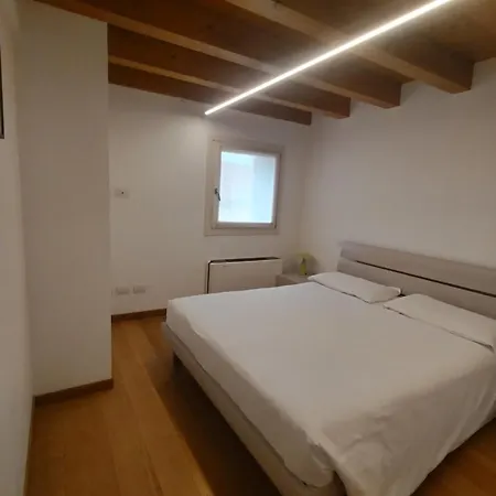 Residenza Della Samaritana 2* فيرونا