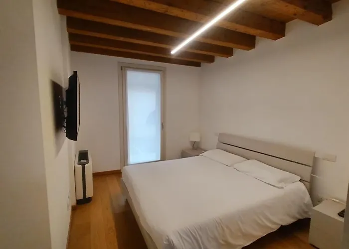 Residenza Della Samaritana 4*