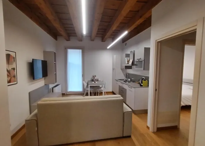 بيت ضيافة Residenza Della Samaritana فيرونا