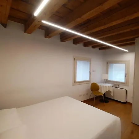 Konukevi Della Samaritana 4*